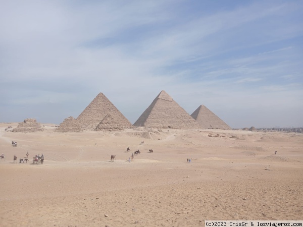 Las pirámides de Giza desde uno de los miradores
Las pirámides de Giza desde uno de los miradores
