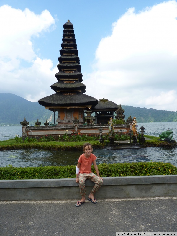 Bali - Turistas nivel principiantes - Indonesia en familia: muchos vuelos y pocas nueces (4)