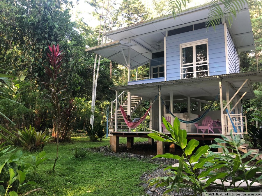 Costa Rica: 14 días low cost en el Caribe - octubre 21 (en familia) - Blogs de Costa Rica - Llegada y Casa Rio en Manzanillo (2)