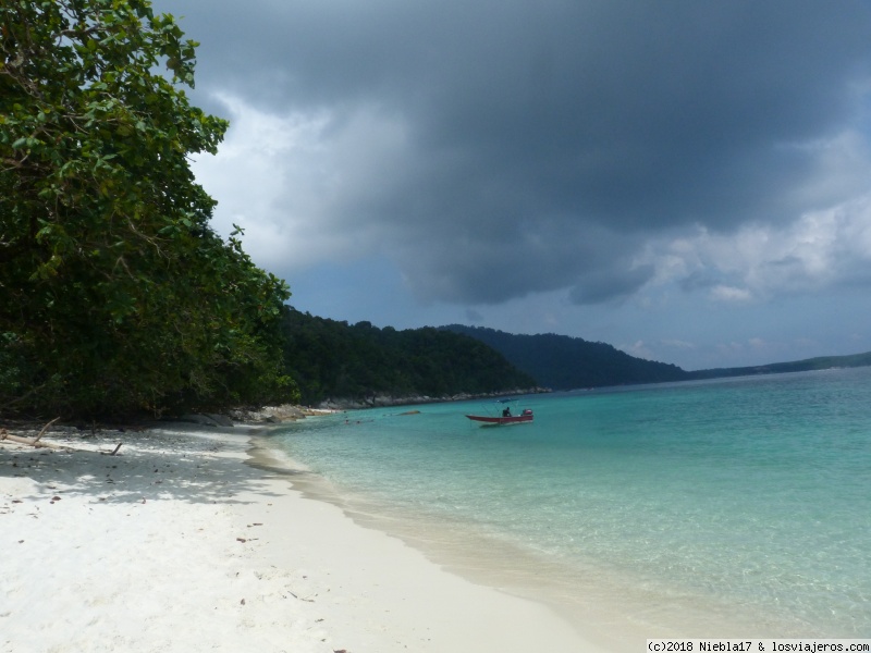 Malasia: KL, Bako, Perhentiam Y Cameron con peques - Blogs de Malasia - Perhentiam I (2)