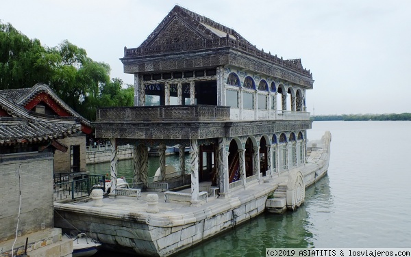 BEIJING - Palacio de Verano -
Barco de Mármol. Palacio de Verano. Beijing.
