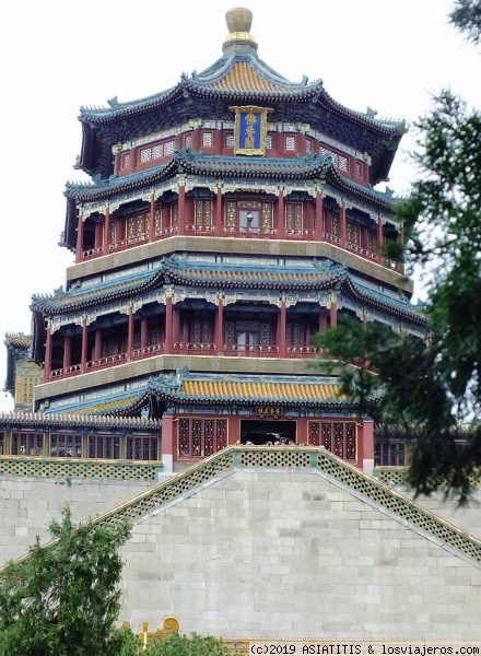 BEIJING - Palacio de Verano -
Pabellón en la Colina. Palacio de Verano. Beijing.
