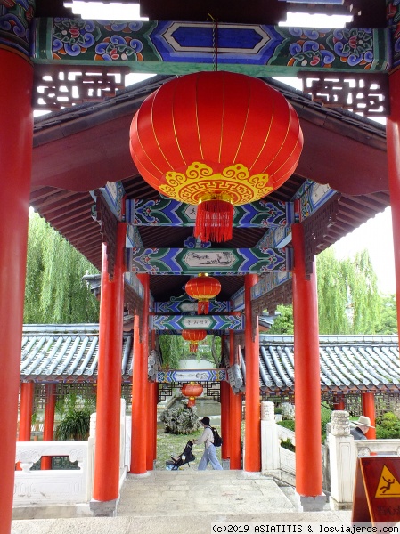 Buscando la China más tradicional. - Blogs de China - YUNNAN --- dias 9 y 10 --- LIJIANG - (20)