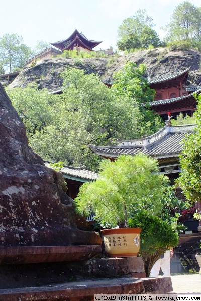 Buscando la China más tradicional. - Blogs de China - YUNNAN --- dia  6 --- SHAXI - (2)