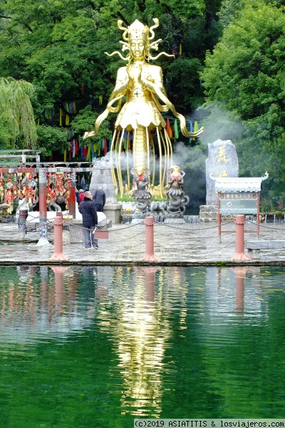 LIJIANG - Jade Water Village -
Parque de las Aguas del Jade en Lijiang
