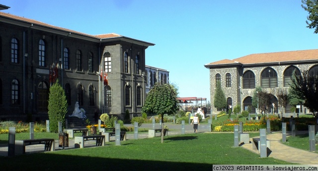 Diyarbakir la Fortaleza
Interior de la Fortaleza de Diyarbakir
