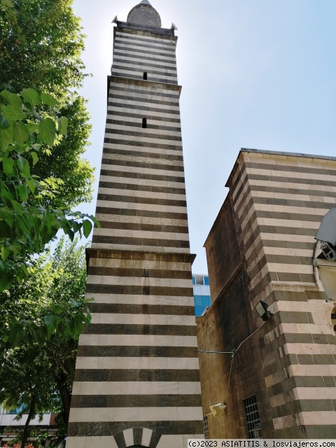 Diyarbakir Mezquita
Mezquita Nebi Cami en Diyarbakir
