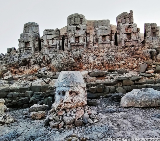 Monte Nemrut
Terraza Este del Monte Nemrut
