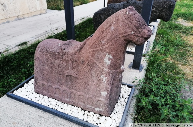 Museo de Kars
Piedra funeraria en Museo de Kars
