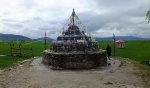 SHANGRILA - Lago Napa - Estupa Tibetana -