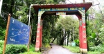 PELLING entrada al monasterio