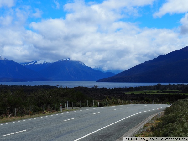 Lago Te Anau, salimos de Fiorland
Hyu
