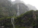 Cascadas en Mildford Sound