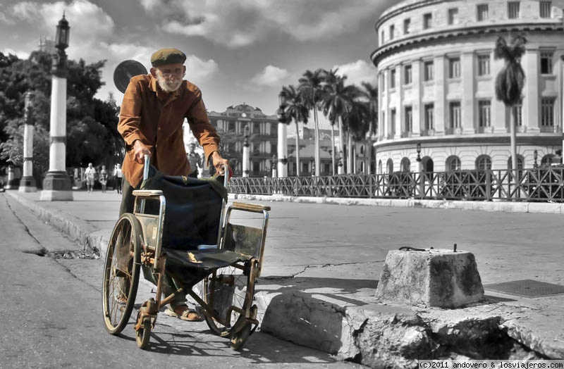 Opiniones Cuba 2023 en The Independent Traveller (English): Duro asfalto