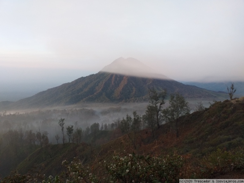 Excursión al cráter del volcán Kawah Ijen - Navidad y Fin de Año en Indonesia 2019 (3)