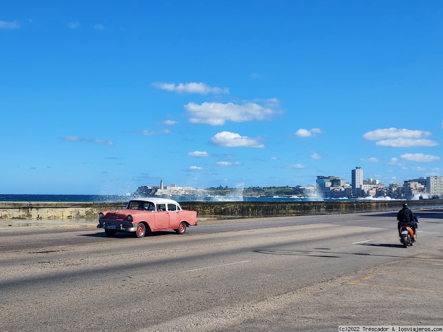 Malecón y Centro Habana - Navidad y Fin de Año en Cuba 2021 (1)
