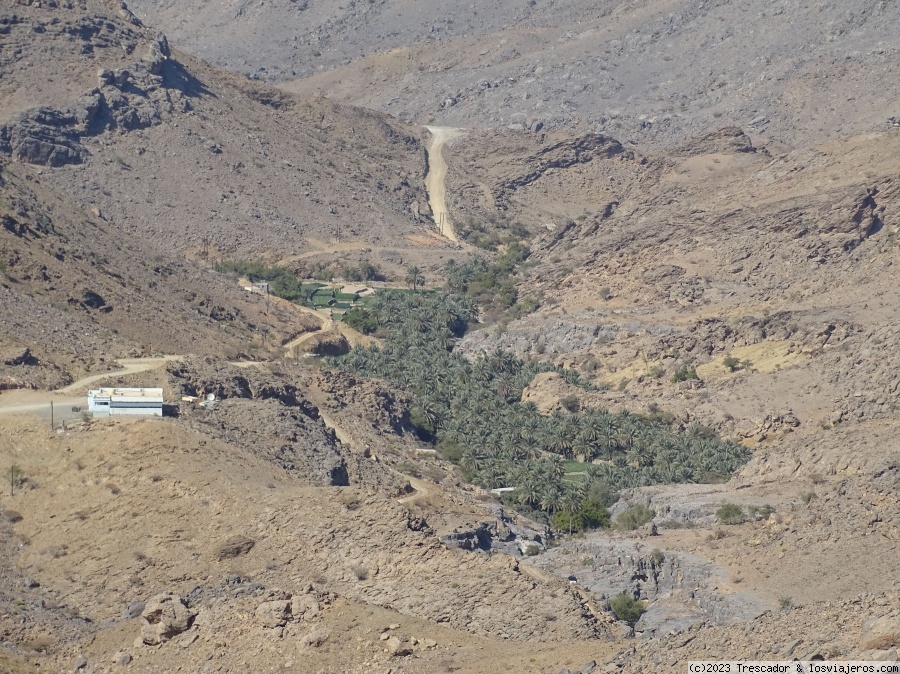 Camino a Jebel Shams - Navidad en Omán 2022 (5)