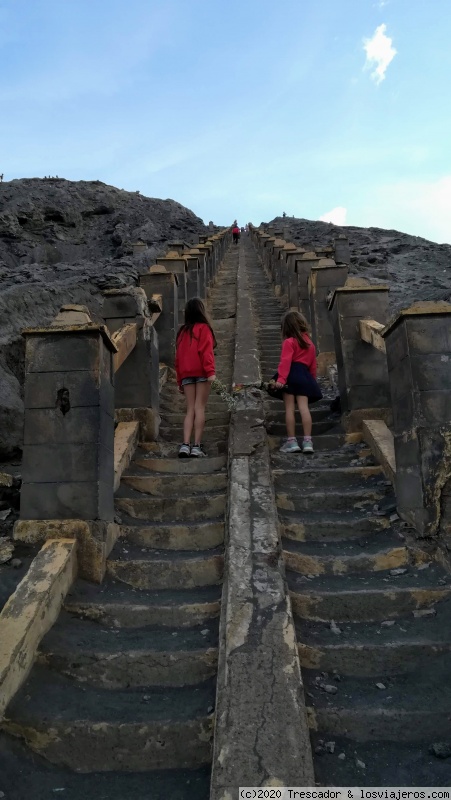 Atardecer en el cráter del monte Bromo - Navidad y Fin de Año en Indonesia 2019 (2)
