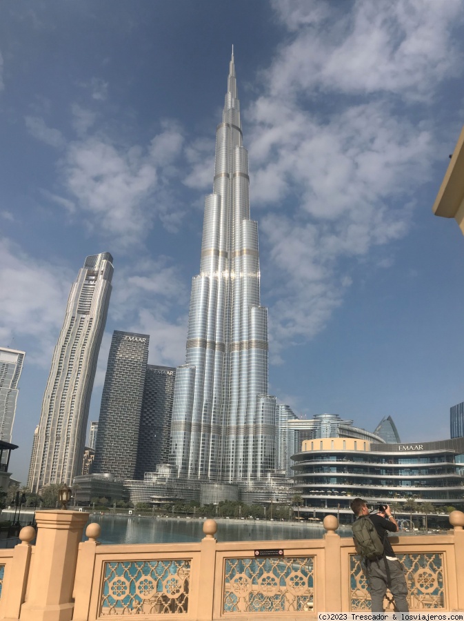 Navidad en Omán 2022 - Blogs de Oman - Visita zona Burj Khalifa por la mañana y tarde en la piscina del hotel (1)