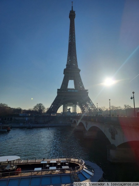 Torre Eiffel y rio Senna
Torre Eiffel y rio Senna, París
