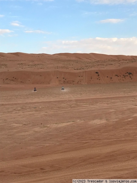 Paseo en Quad por Wahiba Sands
Paseo en quad por Wahiba Sands
