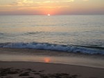 Amanecer en la reserva tortugas Ras Al Jinz