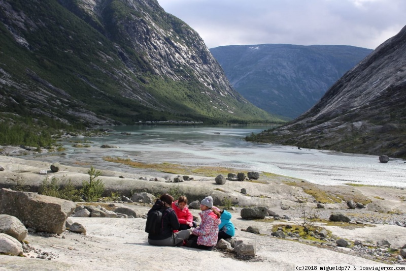 Día 3 Hike en la lengua de glaciar Nigardsbreen - Preikestolen, Glaciares, Bergen, Hike Nigardsbreen, fiordos, cabañas...con niños (3)