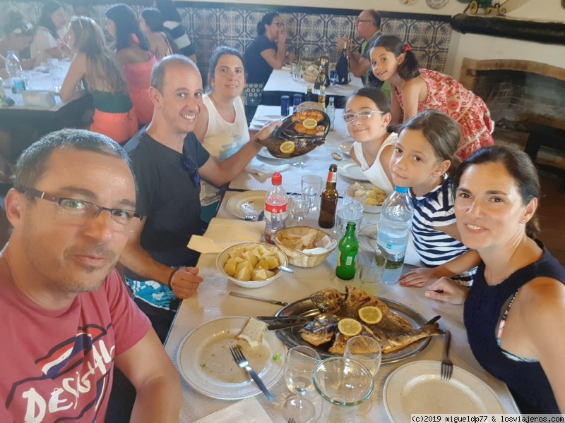 Peaje y gastronomía - Algarve - playas y atardeceres en coche con niños (1)