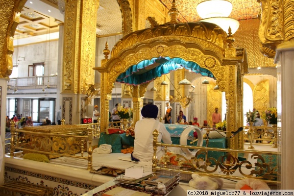 Gurudwara - interior
Gurudwara
