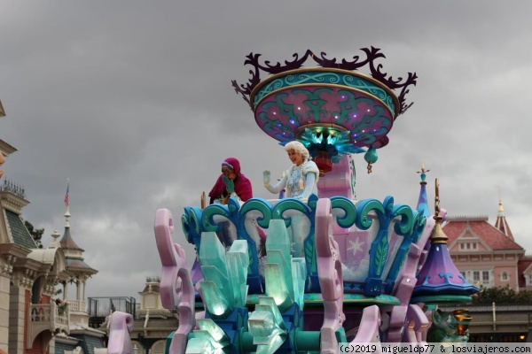 Desfile de princesas - Parque Disney
Desfile de princesas - Parque Disney
