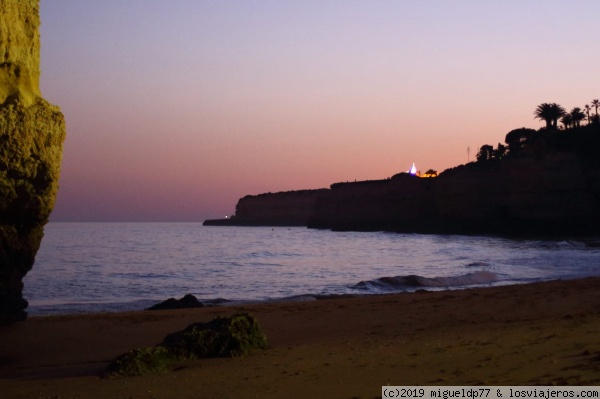 Atardecer en Playa Cova Redonda
Atardecer en Playa Cova Redonda
