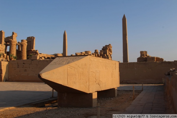 Obeliscos - Templo de Karnak
Obeliscos - Templo de Karnak
