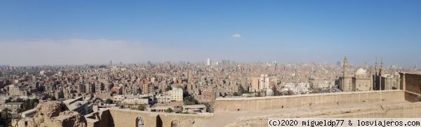 Panorámica de la ciudad de El Cairo desde la Ciudadela
Panorámica de la ciudad de El Cairo desde la Ciudadela
