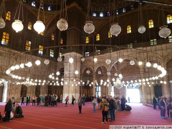 Sala de oración de la Mezquita de Mehmet Alí Pasha
Sala de oración de la Mezquita de Mehmet Alí Pasha
