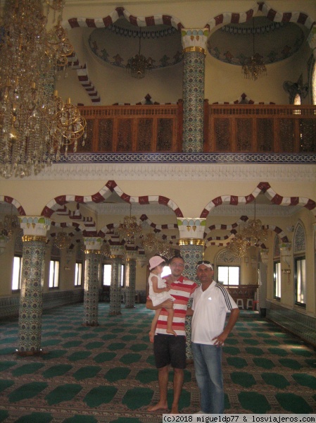 Hisar Mosque
Hisar Mosque
