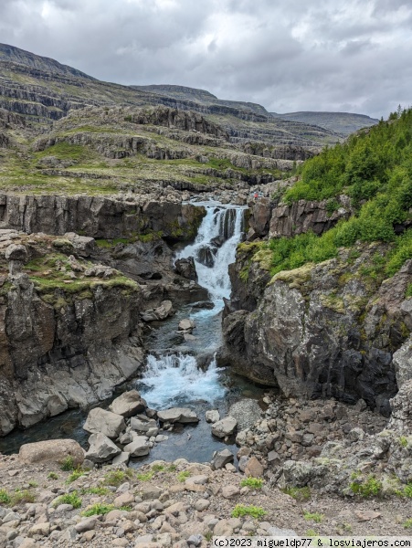 Sveinsstekksfoss
Sveinsstekksfoss
