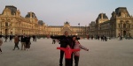 Día 2 París, subir a Torre Eiffel, paseo por el Sena, Louvre...