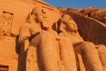 Esculturas de Ramses II en el templo de Abu Simbel