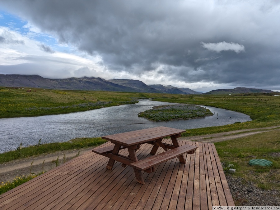 Islandia en fotos - Blogs de Islandia - Día 1 Vuelo, coche y alojamiento (2)