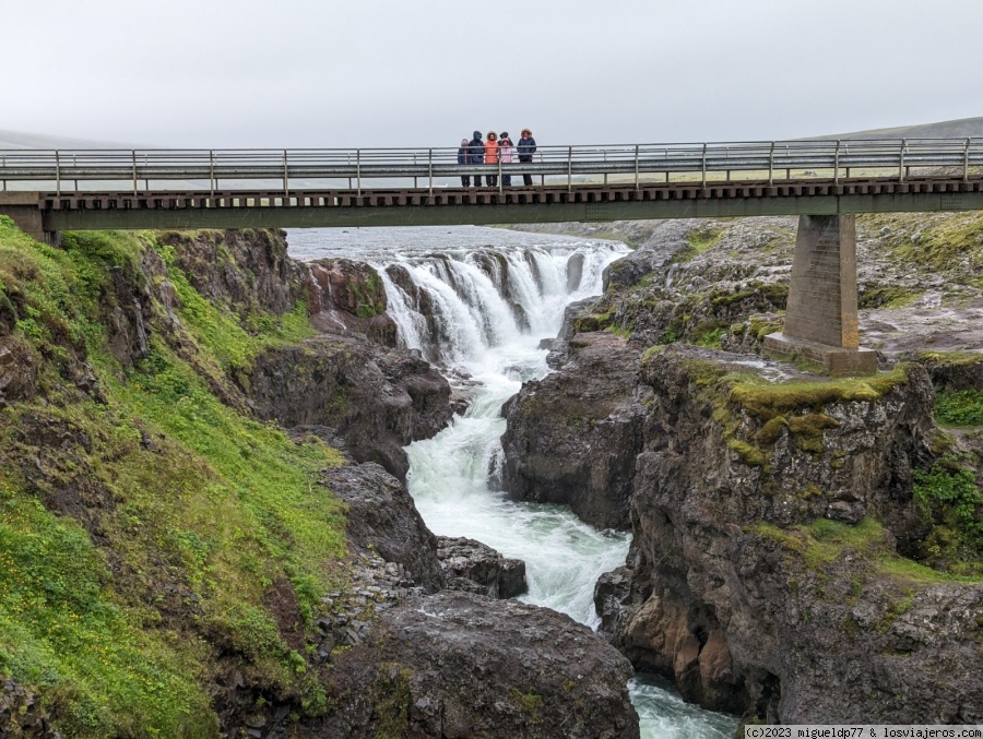 Islandia en fotos - Blogs de Islandia - Día 2 (por la mañana) Glanni Waterfalls y Kolugljúfur Canyon (3)
