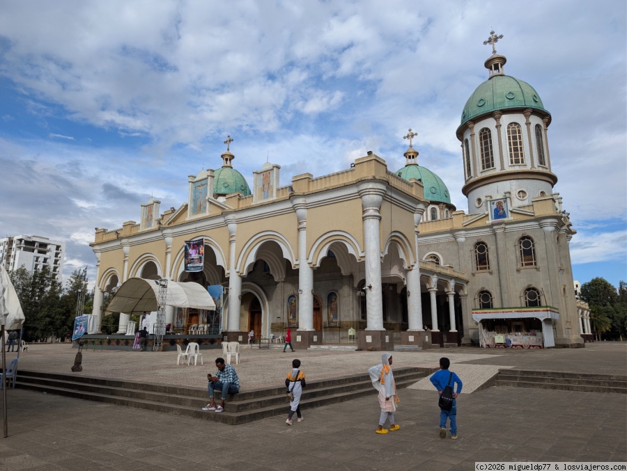 Etiopía en fotos: Tribus y Lalibela - Blogs de Etiopia - Día 2 Addis Abeba (6)