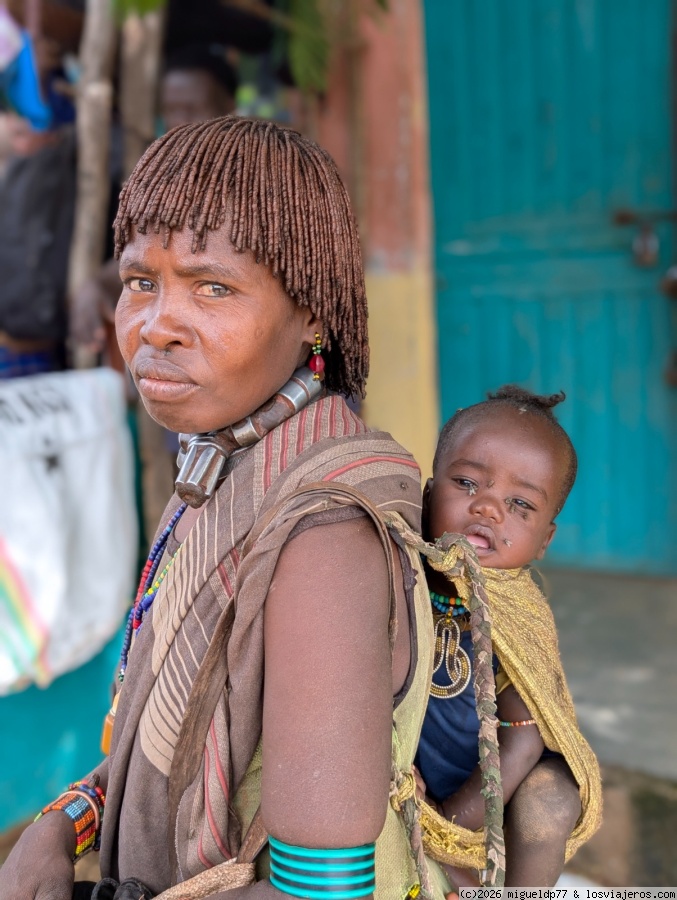 Día 5 Colegio y retratos en Turmi por la mañana - Etiopía en fotos: Tribus y Lalibela (5)
