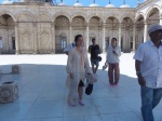 mezquita de saladino
mezquita, saladino, visita, tuvimos, descalzar, mujeres, tapar, hombros, rodillas
