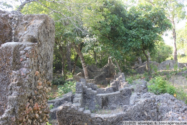 Ruinas en Kua
Ruinas en Kua
