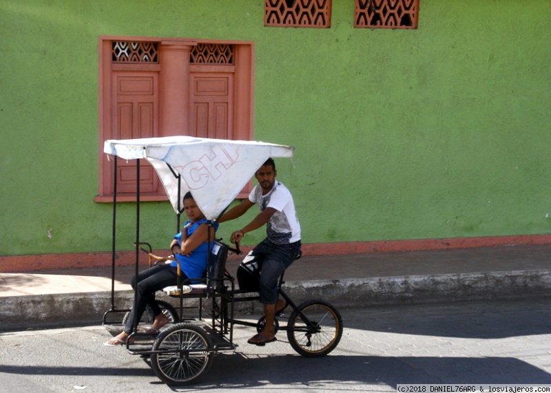 Un calvo por Nicaragua.