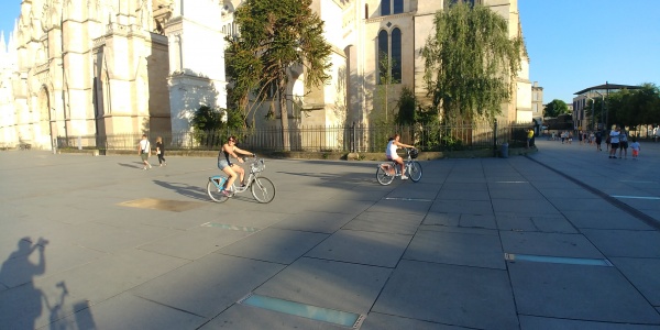 Bicis en Burdeos
Bicis del ayuntamiento en Burdeos
