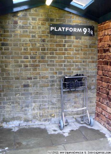 Anden 9 3/4 en St Pancras Londres
Para fanáticos de Harry Potter...
