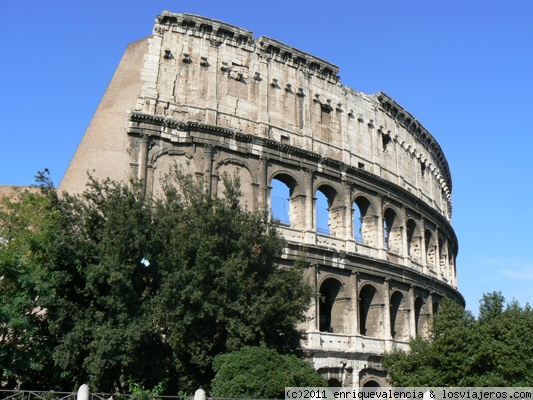 Roma. El Coliseo
Poco se puede añadir que no este ya escrito sobre este monumento.
