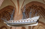 Barco colgado en la Catedral de Estocolmo