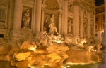 Roma. La Fontana de Trevi por la noche